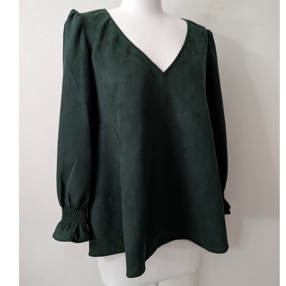 Tuckernuck Suede Easton Top - Malachite - Picture 6 of 12